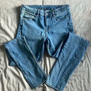 H&M skinny light wash jeans